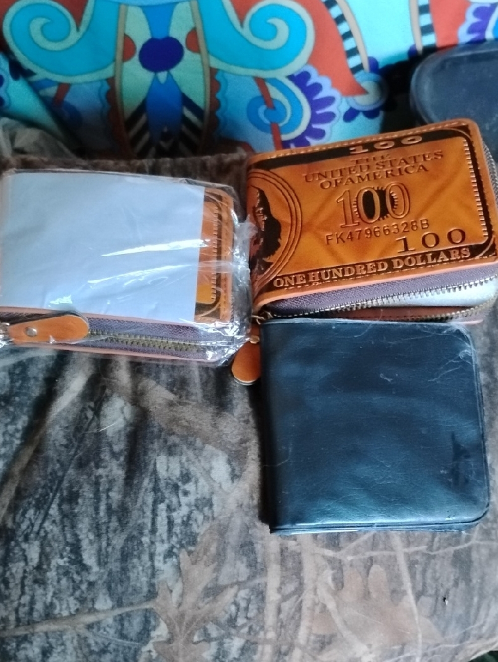 $100 Bill Zip Wallet  Bifold Pair & Black Bifold Wallet